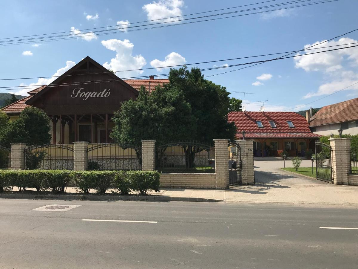 Hotel Szent Istvan Fogado Nagymaros Exterior foto